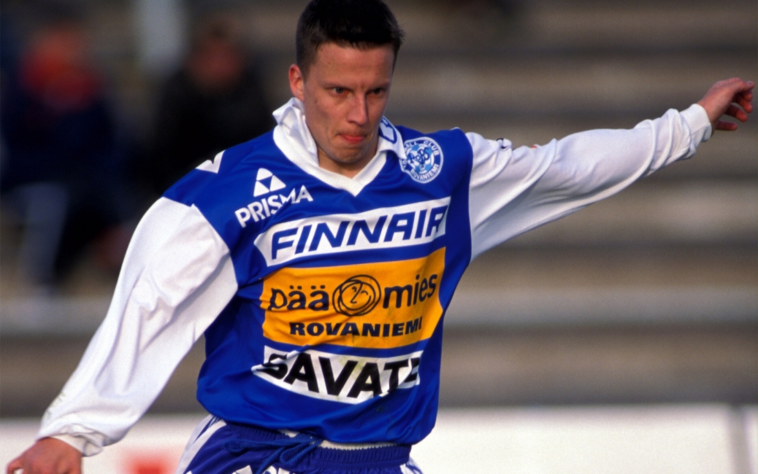 Mika Lumijärvi RoPS:n paidassa kaudella 1996
